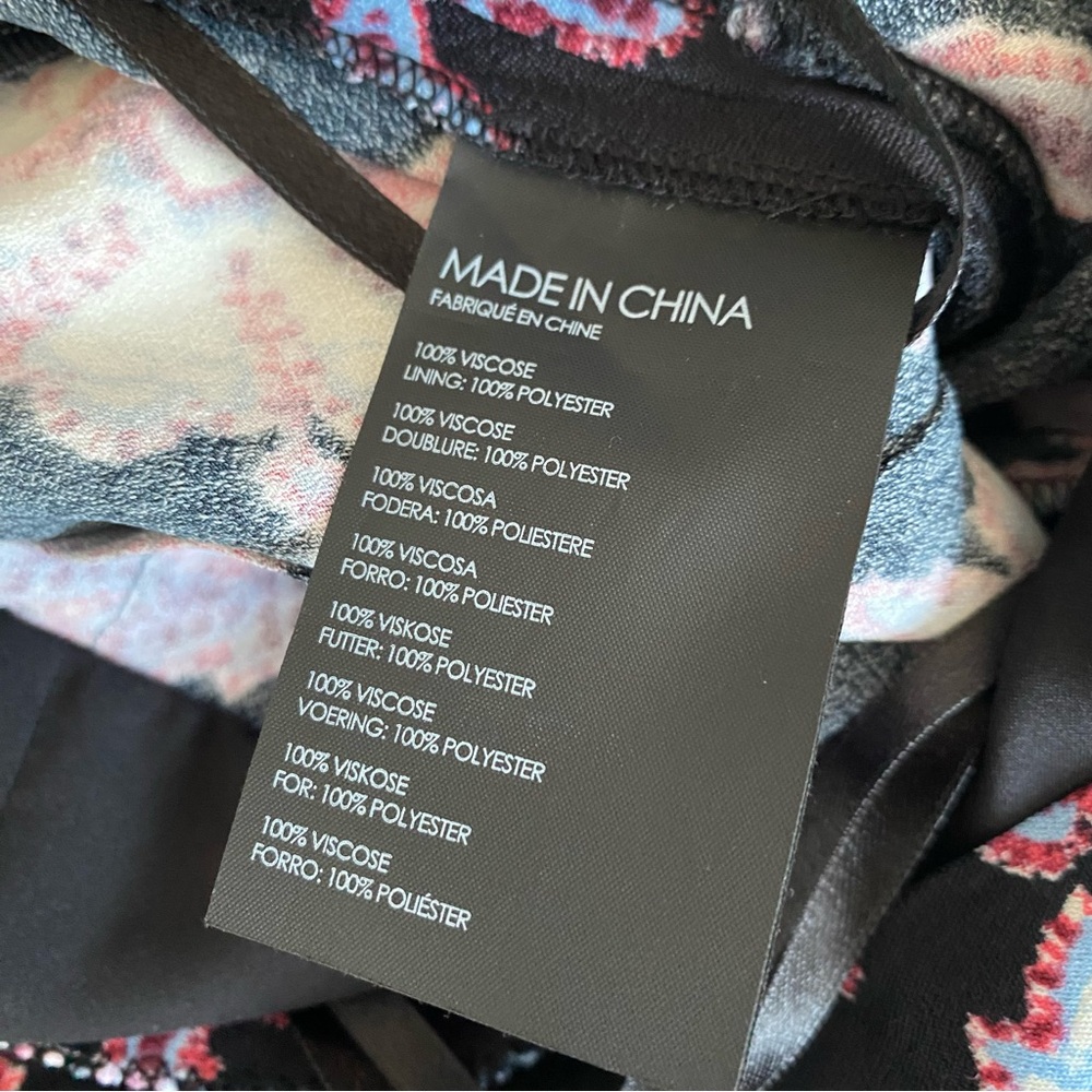 2/$25 Club Monaco Denay Floral Wide Leg Cropped Jumpsuit - Picture 8 of 8